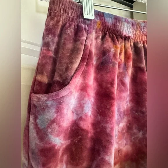 Of Earth & Salt Velour Jogger Shorts L - Picture 2 of 2